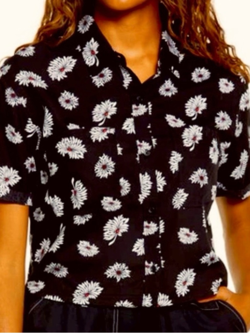 Vans Floral Pattern Button Up Top - Picture 2 of 7